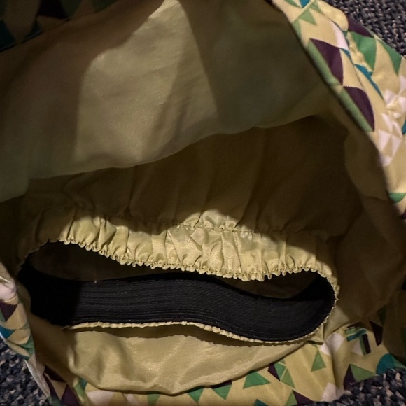 Geometric Patterned Pants in Green and Yellow - Picture 3 of 4